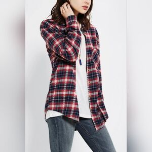 BDG Size S Flannel Button Down Urban Outfitters Relaxed Fit Blue and Red